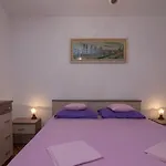 Sandra A2+1*** Veli Lošinj