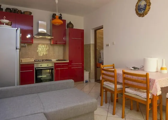 Sandra A2+1*** Apartman *